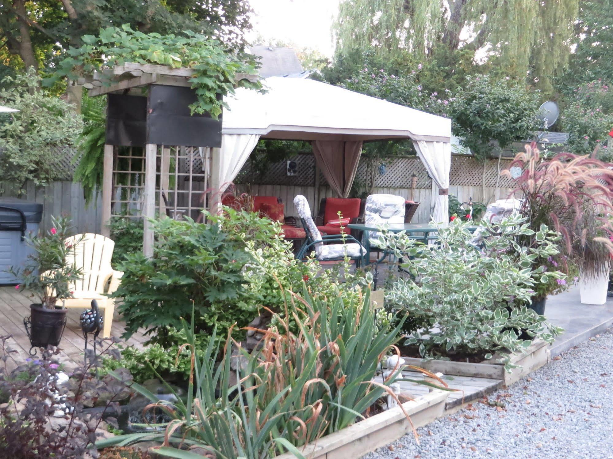 Gardenia Bed & Breakfast Bed & Breakfast