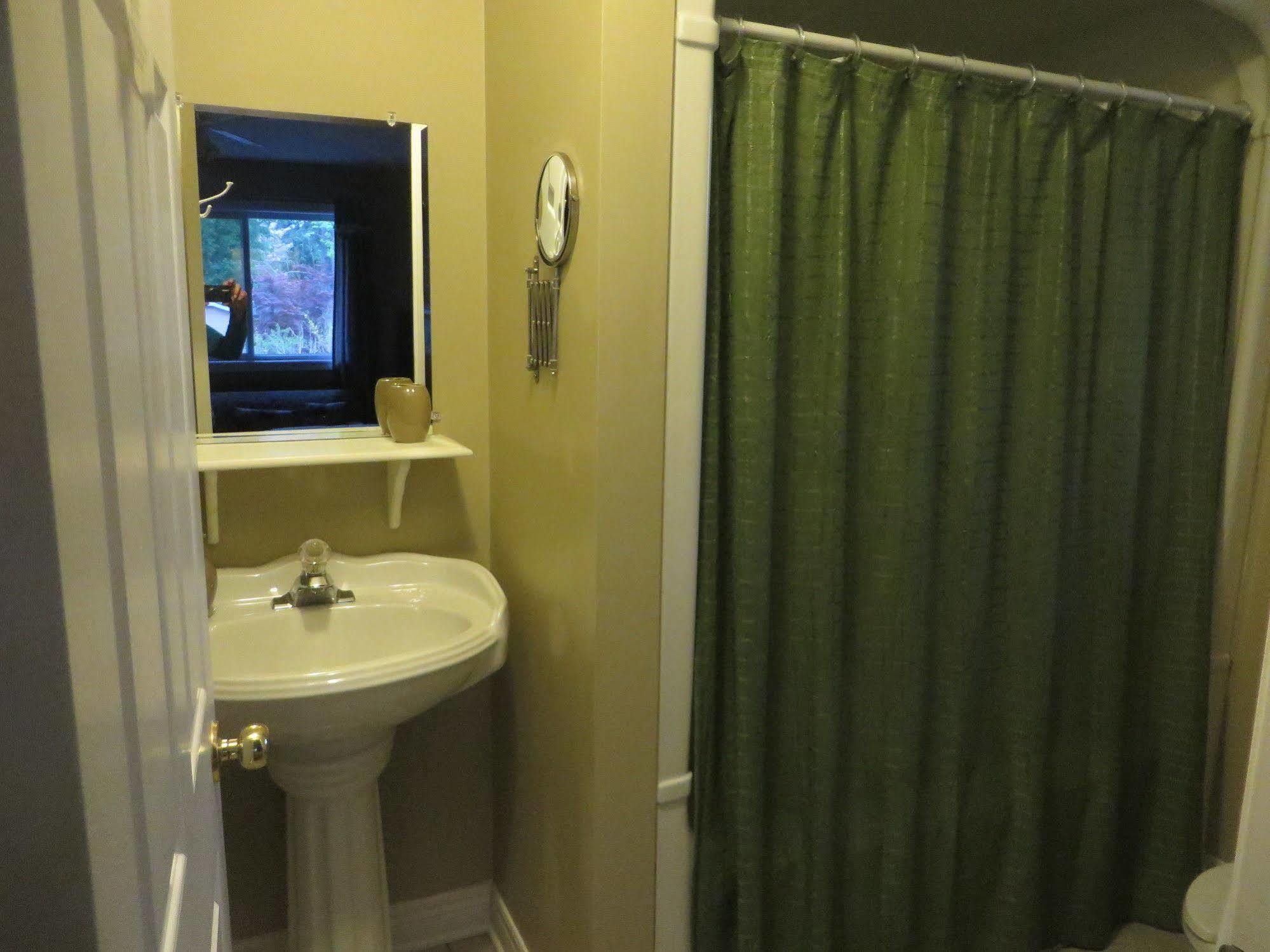 Gardenia Bed & Breakfast 3* Niagara Falls