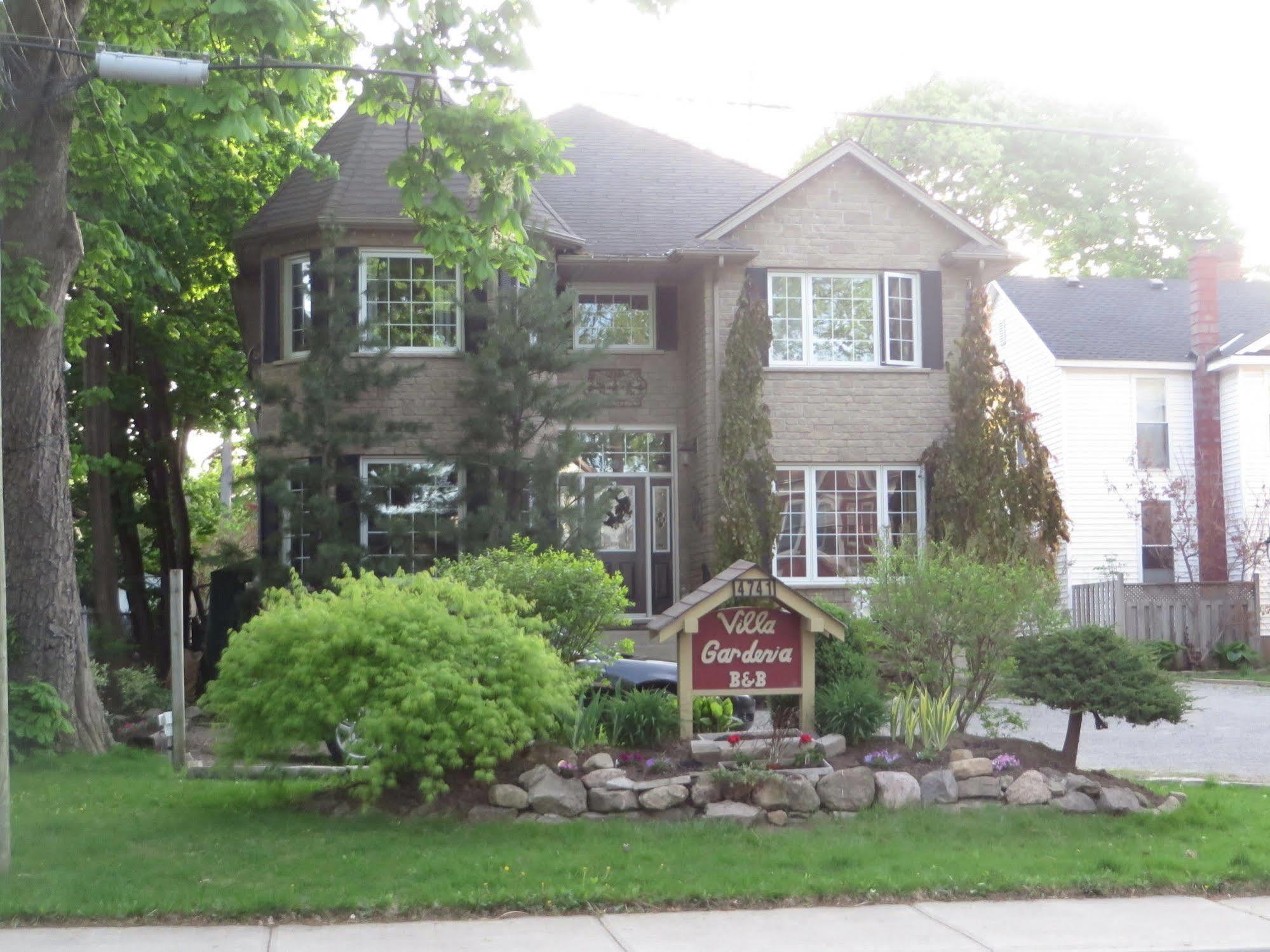 Gardenia Bed & Breakfast
